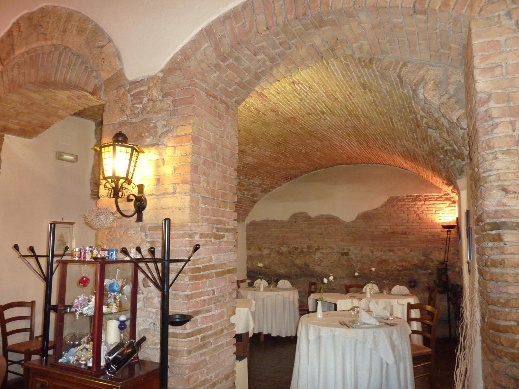 La Rocca Narni Exterior foto