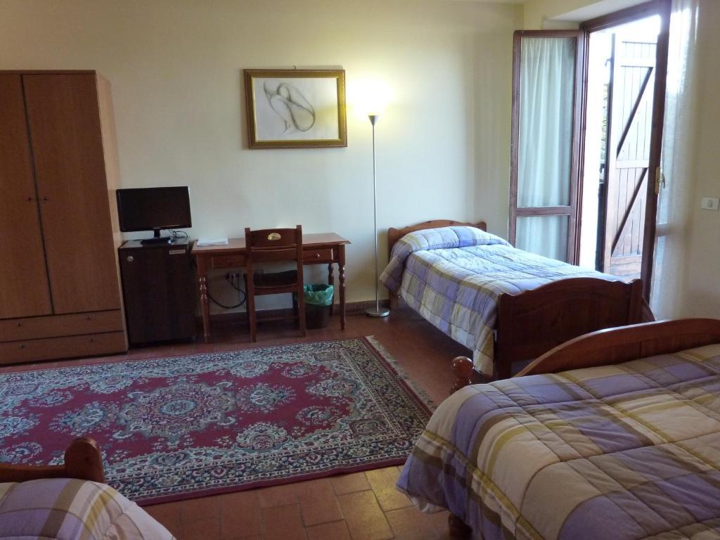 La Rocca Narni Quarto foto
